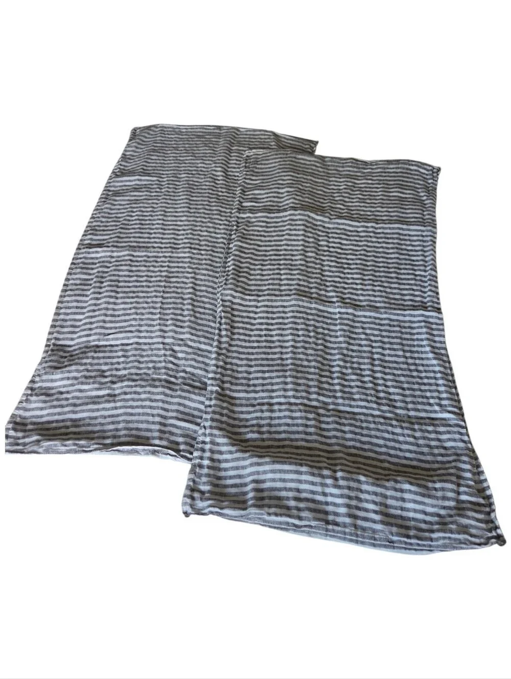 Brooklinen brand ​quantity